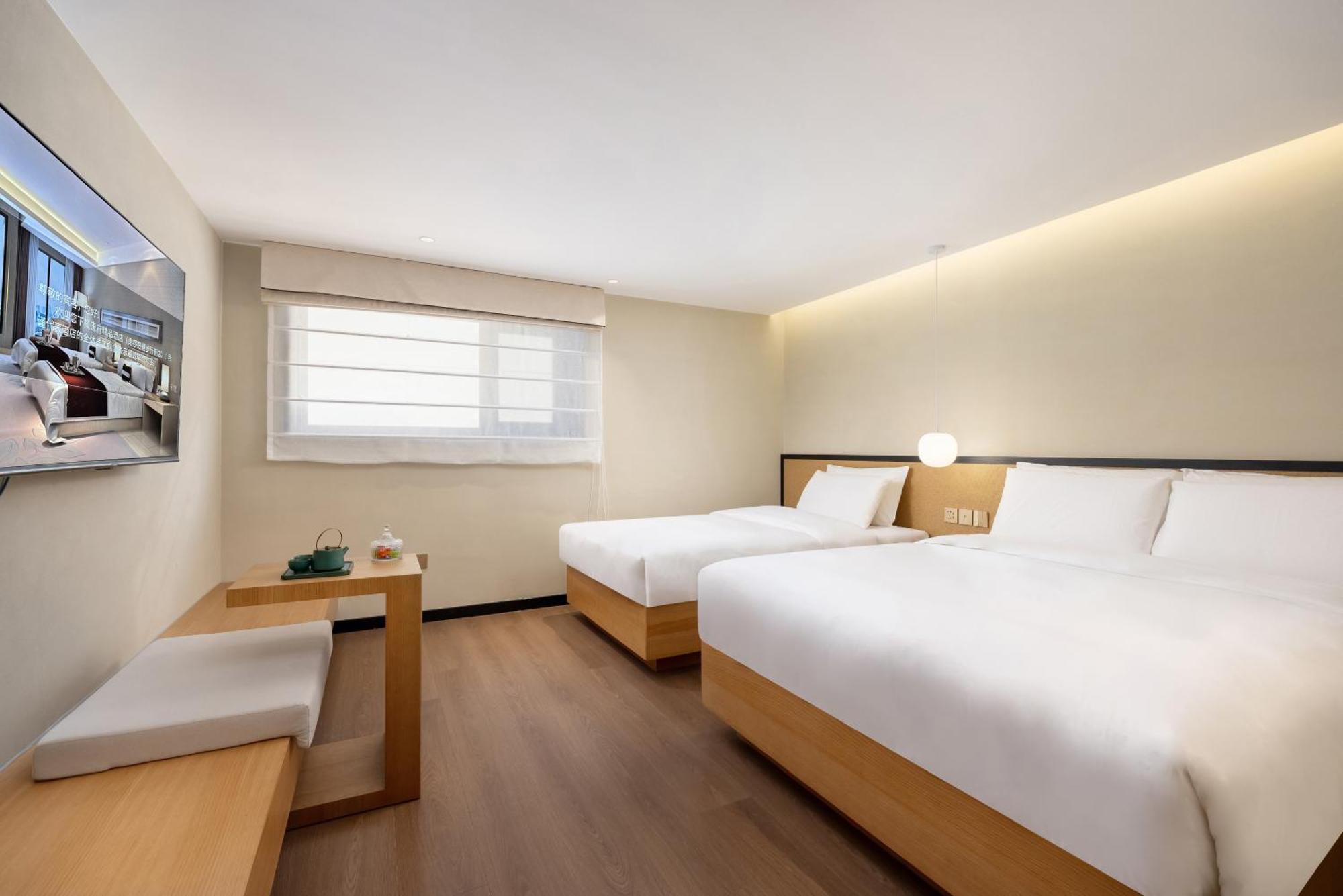 Beijing Tangfu Nanluoguxiang Wang Fu Jing Forbidden City Snack Street Hotel,1 Stop Walking To Airport Express,3 Stop To Tiananmen&Free Laundry Dry Service &Professional Free Tour Ticket Service With English Speaking Staff Exterior foto