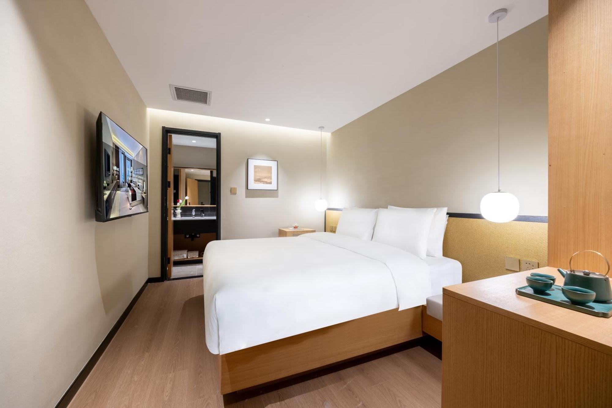 Beijing Tangfu Nanluoguxiang Wang Fu Jing Forbidden City Snack Street Hotel,1 Stop Walking To Airport Express,3 Stop To Tiananmen&Free Laundry Dry Service &Professional Free Tour Ticket Service With English Speaking Staff Exterior foto