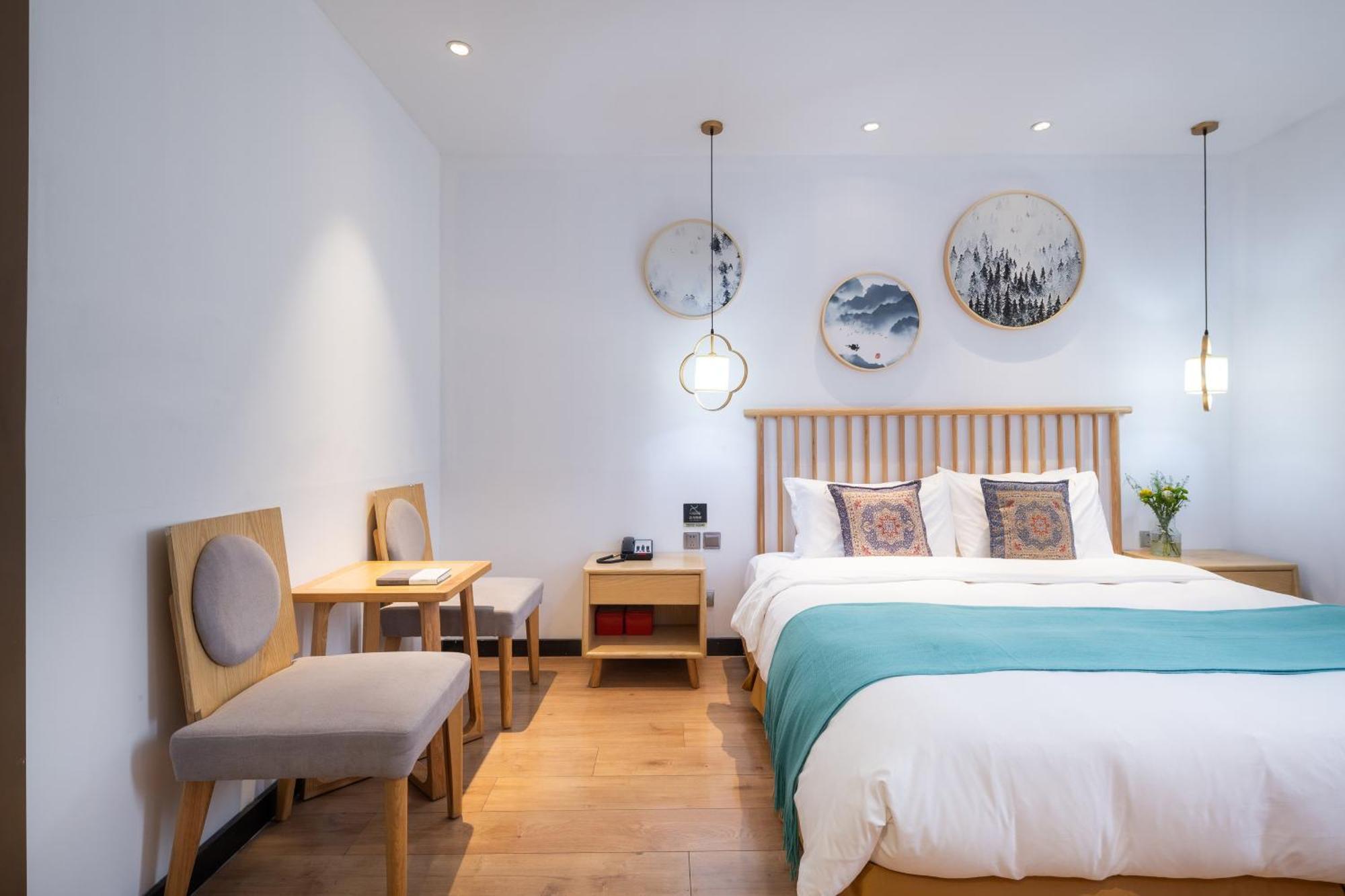 Beijing Tangfu Nanluoguxiang Wang Fu Jing Forbidden City Snack Street Hotel,1 Stop Walking To Airport Express,3 Stop To Tiananmen&Free Laundry Dry Service &Professional Free Tour Ticket Service With English Speaking Staff Exterior foto